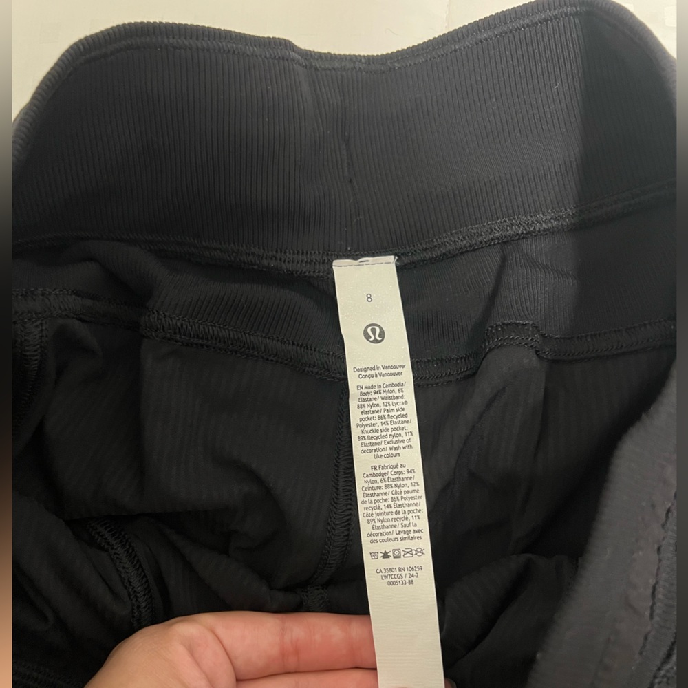 Lululemon Dance Studio High-Rise Short 3.5" - Picture 10 of 10